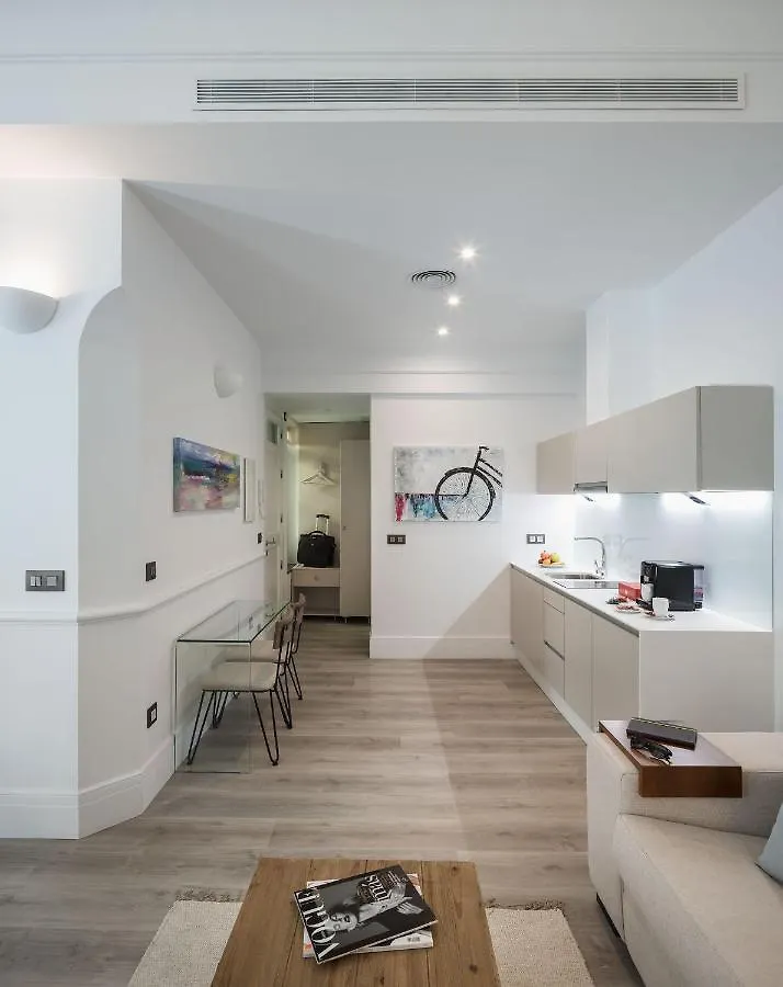 Puerta Catedral Holiday Suites Seville 0*,